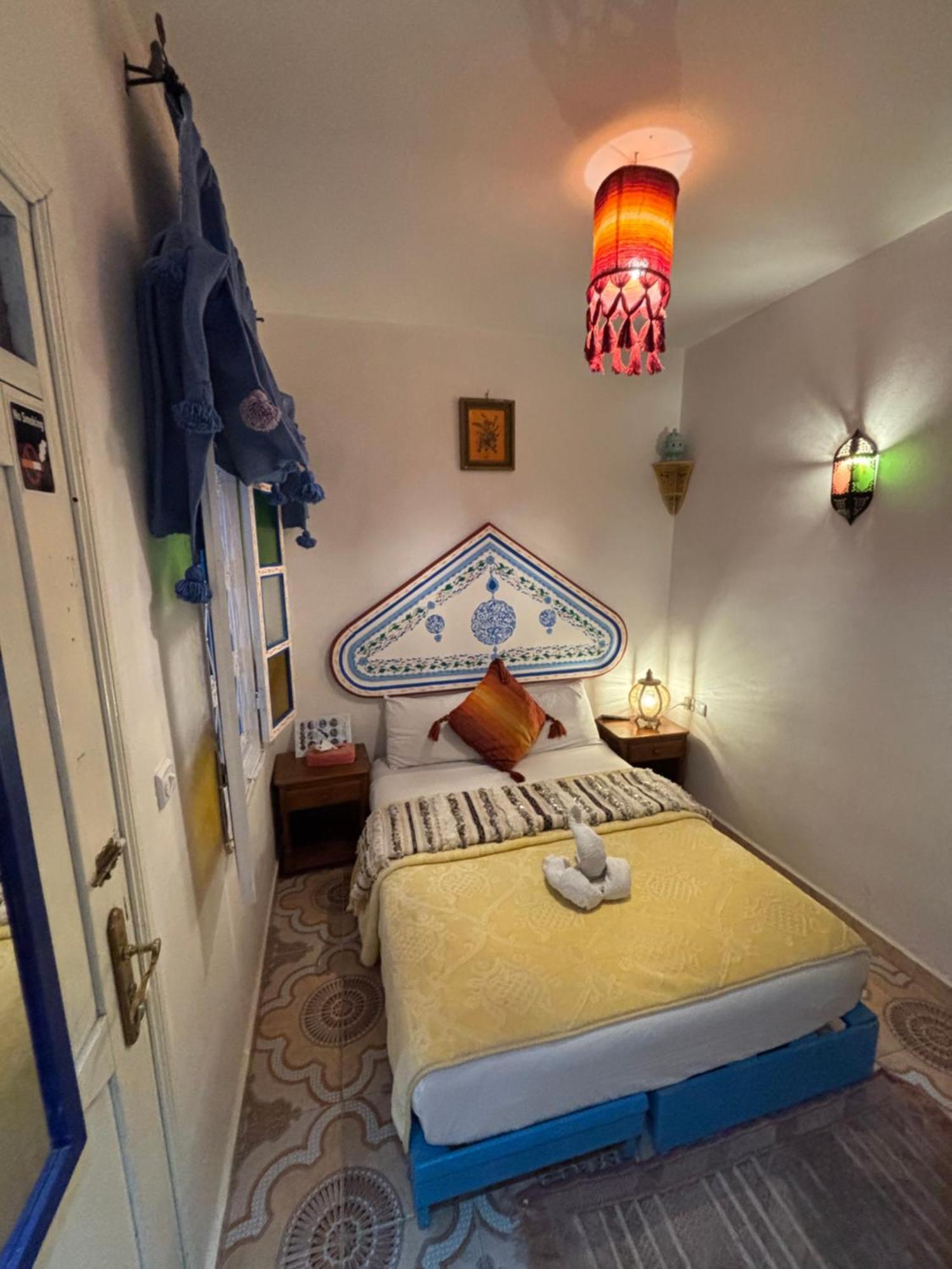 Hotel Sakura Chefchaouen Exterior photo